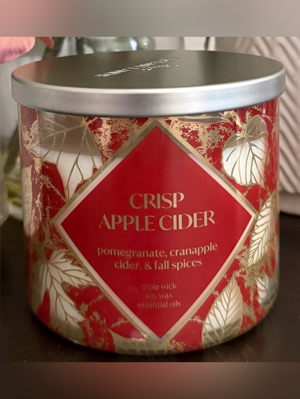 🆕🍎 DISTANT LANDS “CRISP APPLE CIDER” LIMITED EDITION 3-WICK SOY WAX CANDLE. NEW